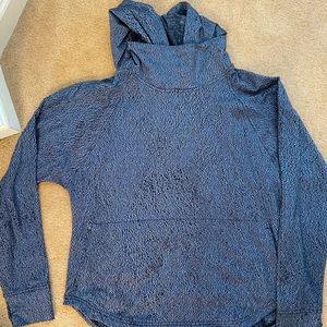 Lululemon sweatshirt. Size 12